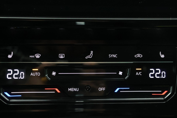 Volkswagen Arteon 2,0 TDI DSG 110kW Elegance CZ DPH