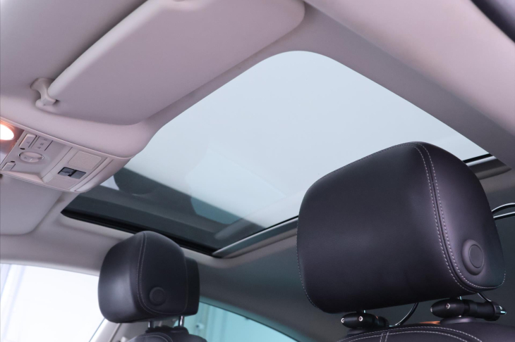 Volkswagen CC 2,0 TDI 130kW DSG 4M CZ