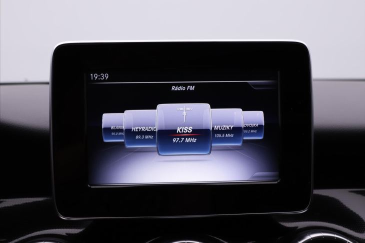Mercedes-Benz CLA 1,5 180d Automat CZ Tempomat