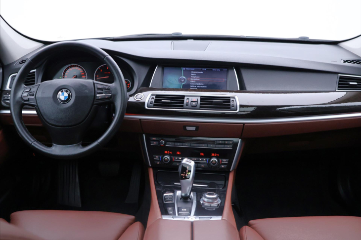 BMW Řada 5 3,0 530D 180kW xDrive Aut. GT