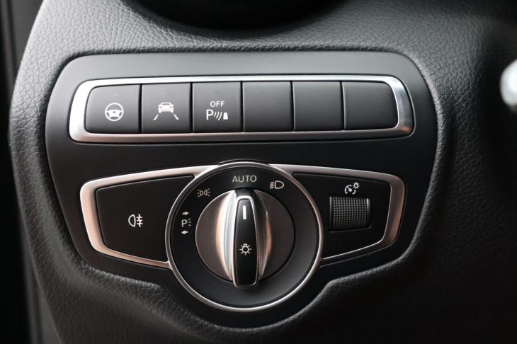Mercedes-Benz GLC 2,1 250d 150 kw 4MATIC CZ AMG