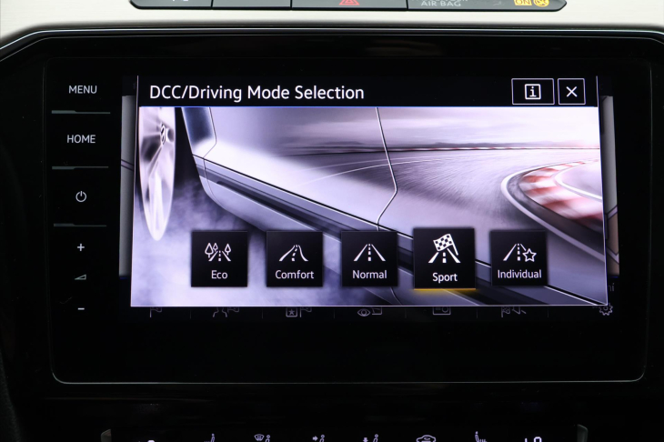 Volkswagen Passat 2,0 TDI 176kW DSG 4M Highline