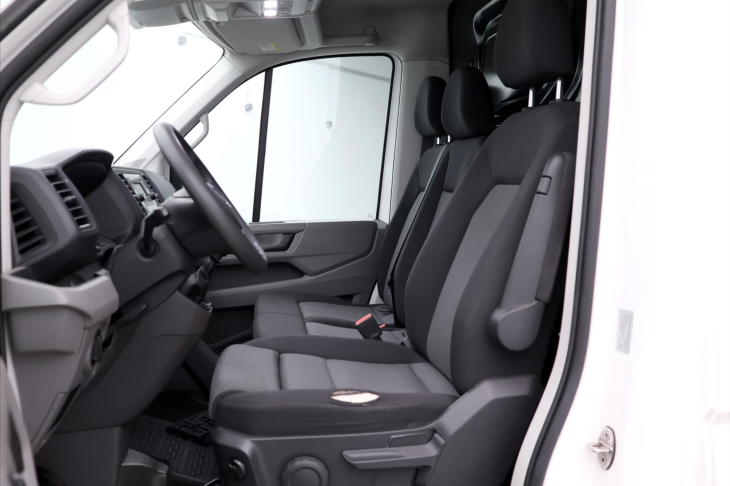 Volkswagen Crafter 2,0 TDI 130kW CZ Dílna DPH