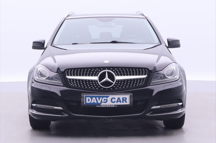 Mercedes-Benz Třídy C 2,1 220CDI 125kW Aut.klima Xenon