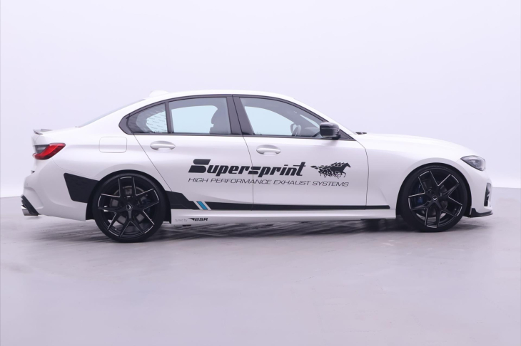 BMW Řada 3 2.0 330i 190kW M-Sport CZ DPH
