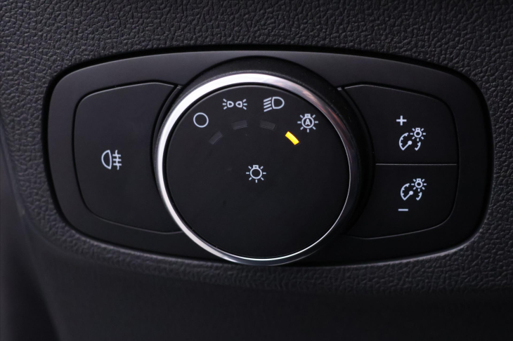 Ford Focus 1.0 EB 114 kW CZ DPH 1.Maj.