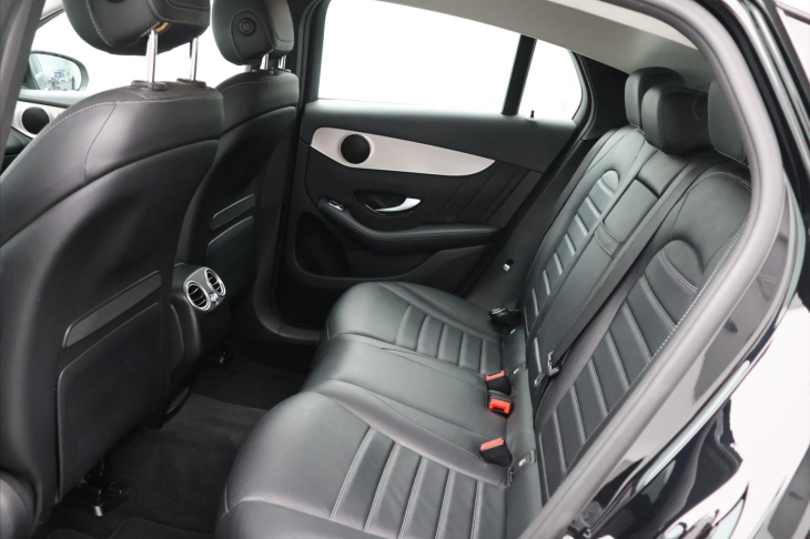 Mercedes-Benz GLC 2,1 250d 150 kw 4MATIC CZ AMG