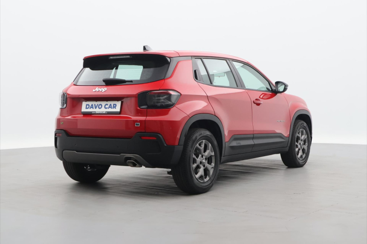Jeep Avenger 1,2 74kW CZ e-Hybrid Longitude