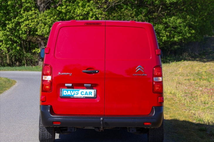 Citroën Jumpy 1,5 HDI 75kW CZ 6-Míst Tažné