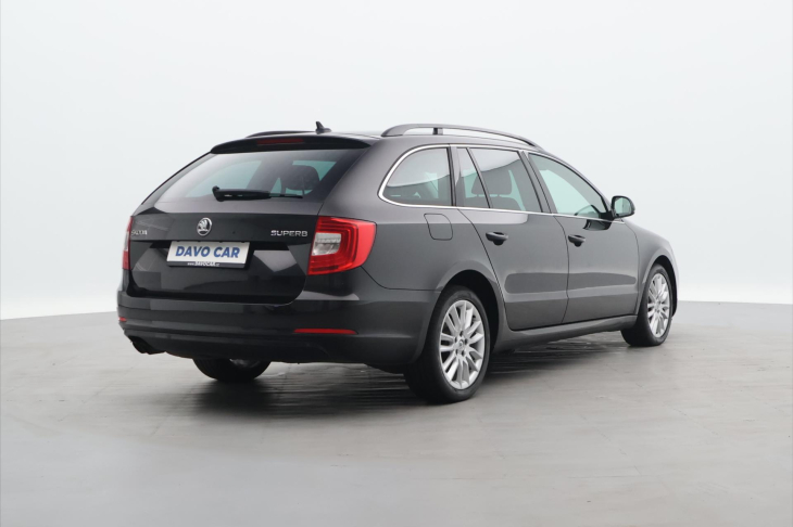 Škoda Superb 2,0 TDI 125kW DSG Navi Xenon