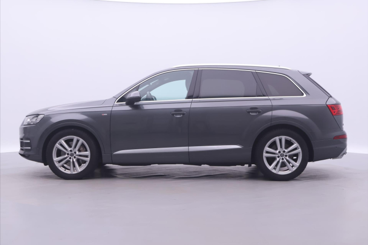 Audi Q7 3,0 TDI S-line 7-Míst CZ DPH