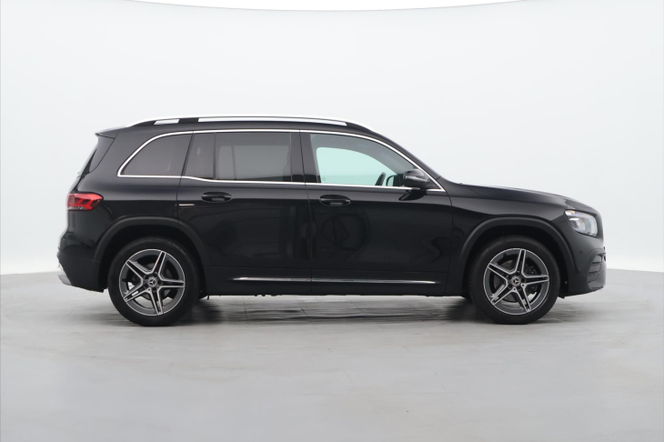 Mercedes-Benz GLB 2.0 200d 110kW AMG Line FULL LED