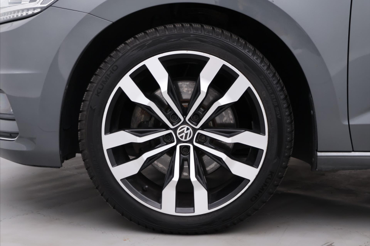 Volkswagen Touran 2,0 TDI 110kW Highline DSG