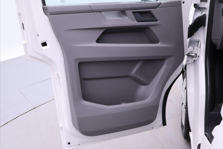 Volkswagen Transporter 2,0 TDI 81kW 9-míst Klima DPH