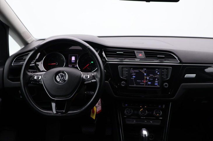 Volkswagen Touran 2,0 TDI 110kW DSG Highline 7M