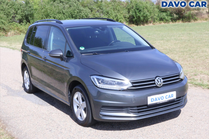 Volkswagen Touran 2,0 TDI 110kW DSG LED 1.Maj.