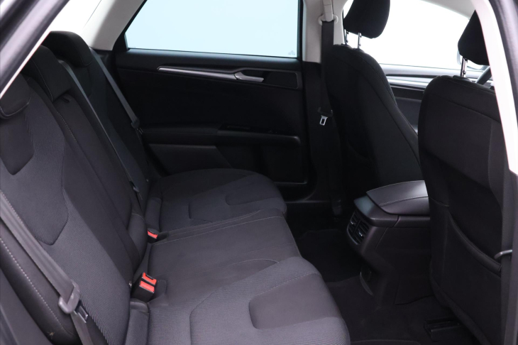 Ford Mondeo 2,0 TDCI 132kW Titanium 4x4 CZ