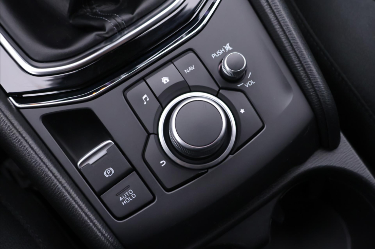 Mazda CX-5 2,0 SkyActiv-G165 Selected DPH