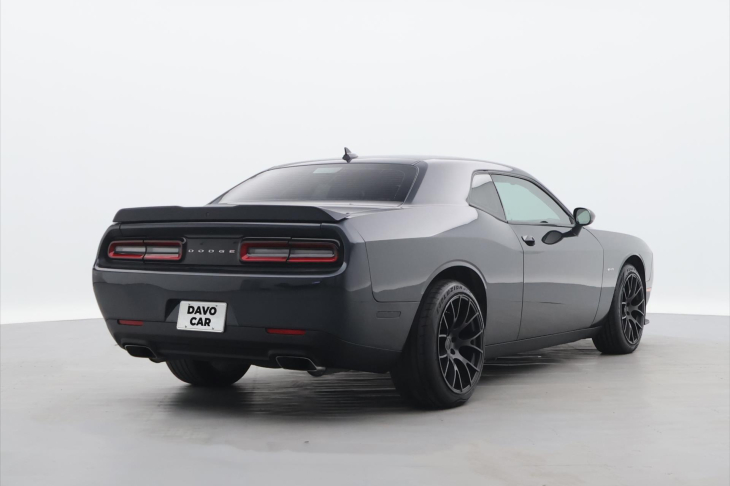 Dodge Challenger 5,7 Hemi V8 280kW Kůže R/T