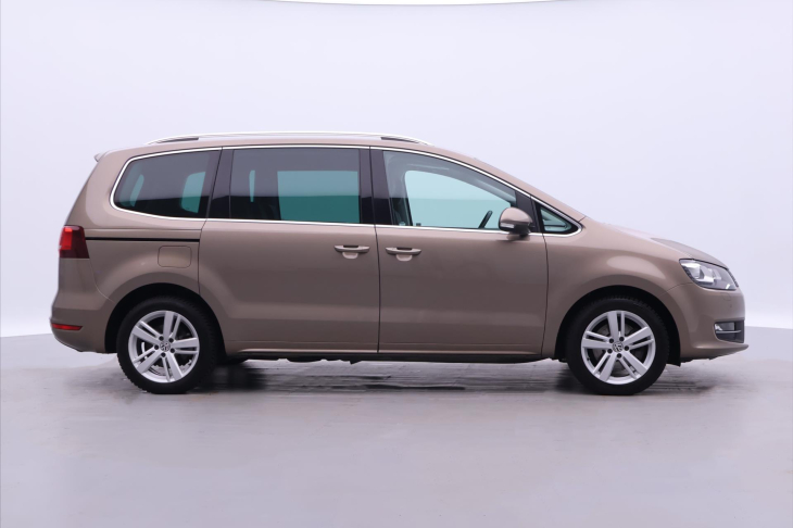 Volkswagen Sharan 2,0 TDI 4M CZ Highline DPH
