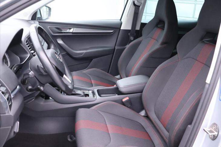 Škoda Karoq 2,0 TDI 110kW 4x4 DSG CZ Style