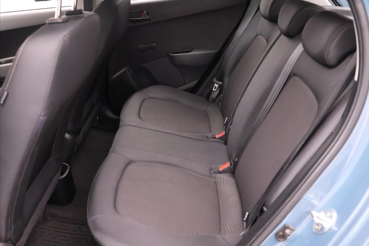 Hyundai i10 1,0 49kW CZ Klima