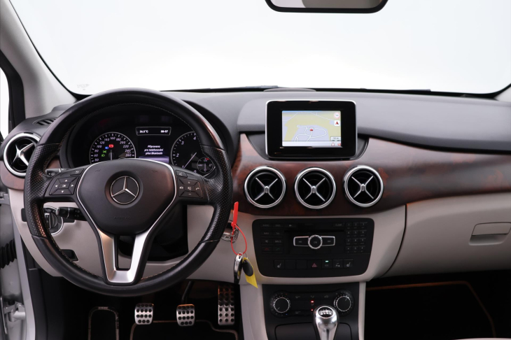 Mercedes-Benz Třídy B 1,5 180CDI 80kW Bi-Xenon Kůže