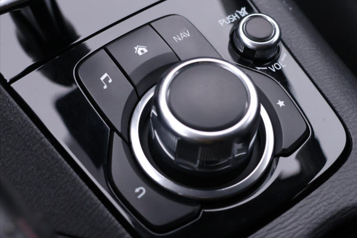 Mazda 3 2,0 i 121kW Sports-Line Xenon