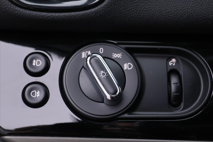 Mini Countryman 1,5 100kW CZ Tempomat DPH