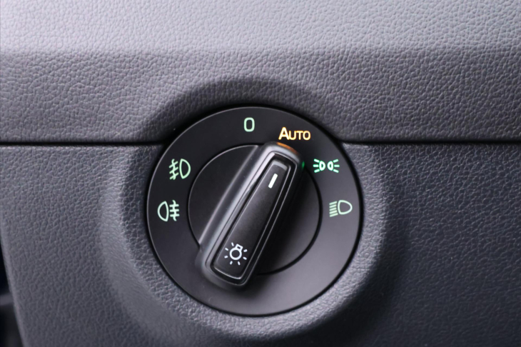 Škoda Octavia 1,4 TSI DSG Elegance+ Xenon