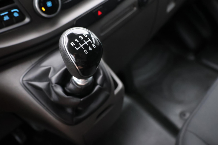 Ford Transit Custom 2,0 TDCi Pojízdná Dílna CZ DPH