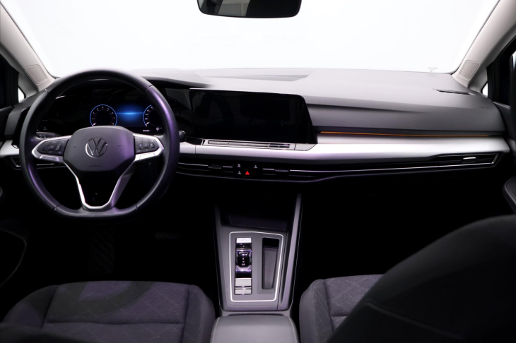 Volkswagen Golf 1,5 1.5 TSI 110 kW DSG Variant