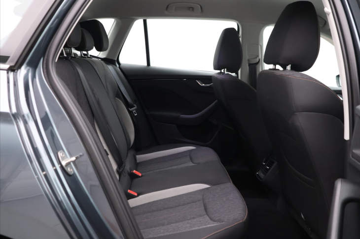 Škoda Kamiq 1,5 TSI 110kW Style DSG CZ 1.maj