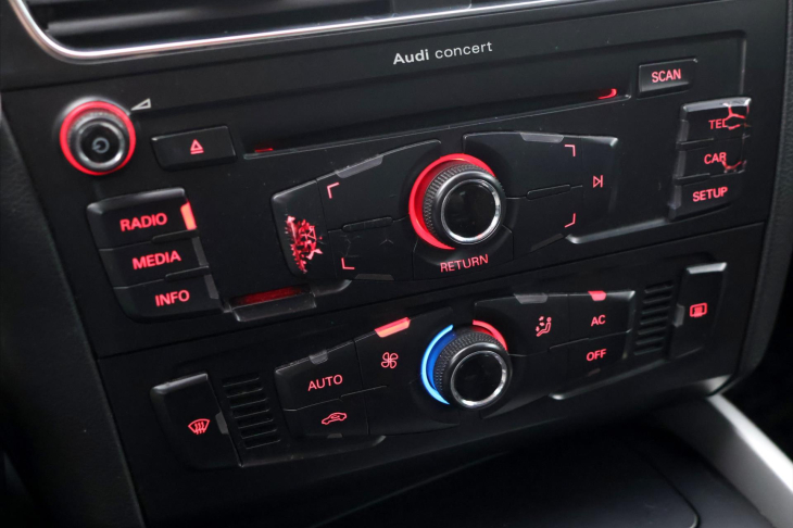 Audi Q5 2,0 TDI 125kW Quattro CZ