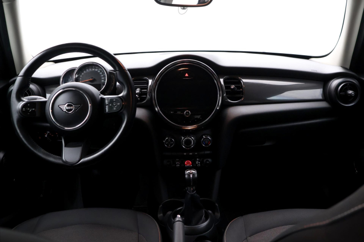 Mini Cooper 1,5 100kW CZ DPH LED