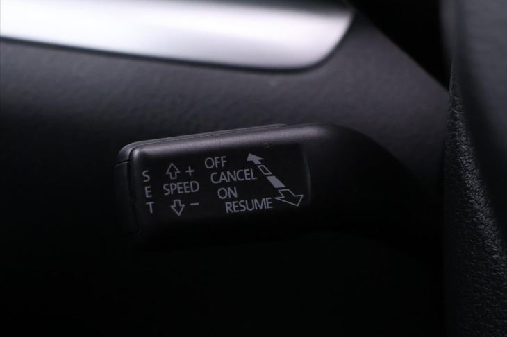 Volkswagen Sharan 2,0 TDI 130kW DSG Highline Xenon