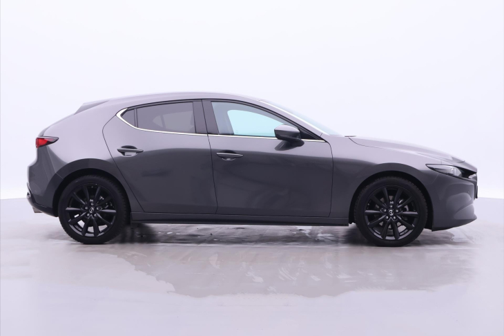 Mazda 3 2,0 e-Skyactiv 137kW CZ