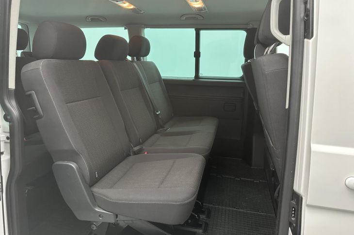 Volkswagen Caravelle 2,0 TDI 110kW DSG 9-Míst CZ