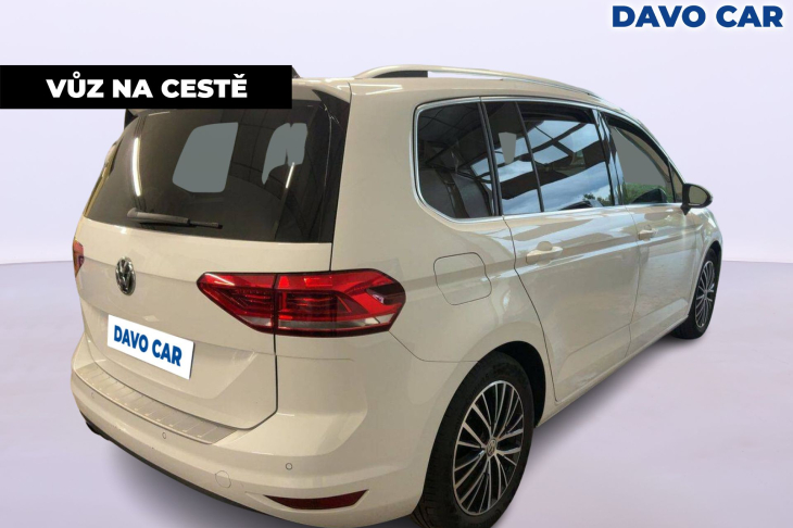 Volkswagen Touran 1,4 TSI DSG Highline 7-Míst