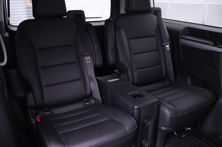 Toyota ProAce Verso 2,0 D-4D 130kW Aut. L2 CZ 1Maj