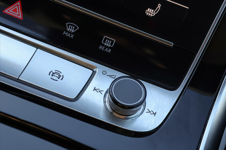 Audi Q7 3,0 TDI quattro tiptronic S line