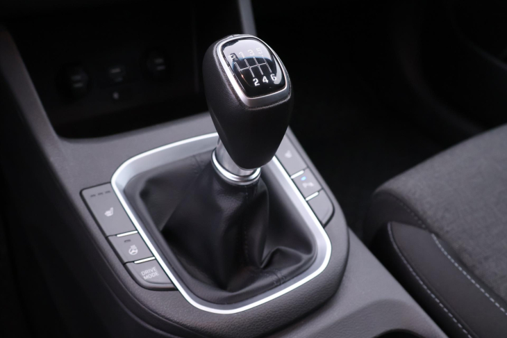 Hyundai i30 1,5 T-GDI 117kW CZ 1.Maj. DPH