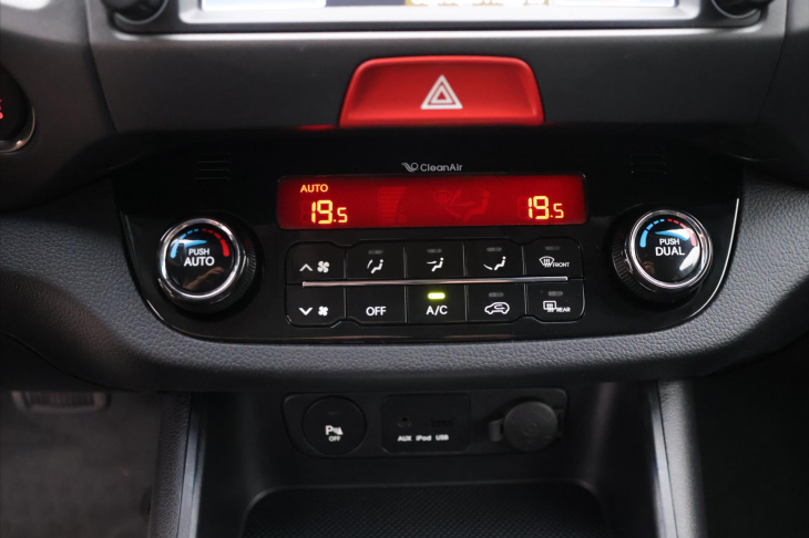 Kia Sportage 2,0 CRDI 100KW Active 1.Maj.