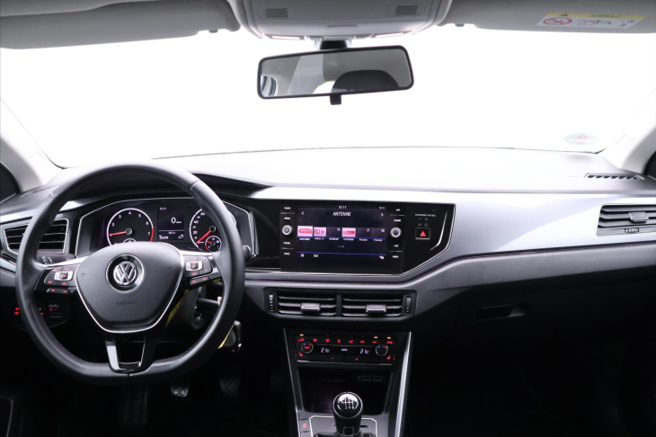 Volkswagen Polo 1,0 TSI 85kW Highline 1.Maj CZ