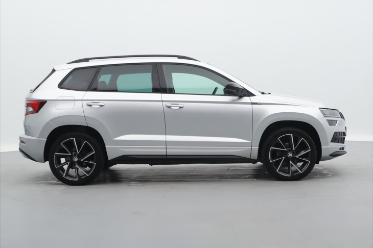 Škoda Karoq 2,0 TDI DSG 4x4 Sportline DPH