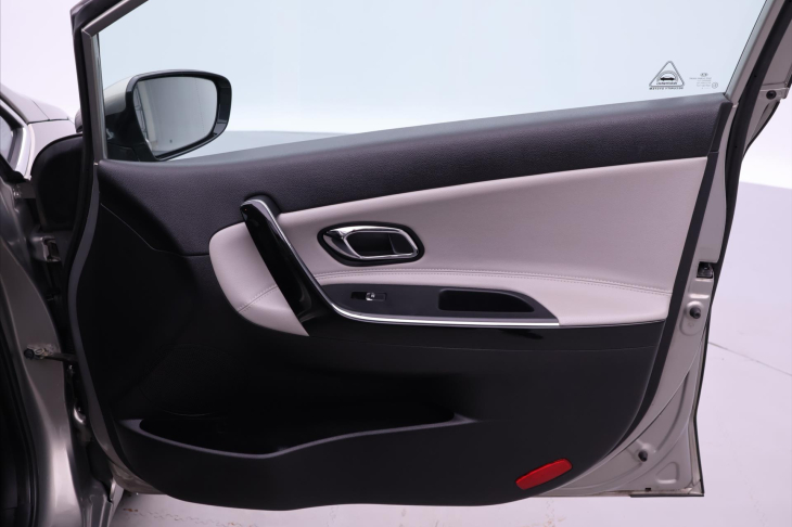 Kia Ceed 1,6 CRDi 100kW Exclusive CZ