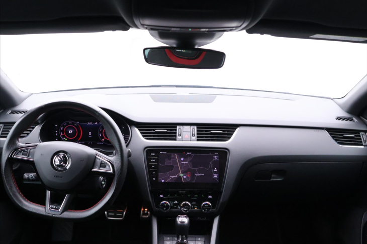 Škoda Octavia 2,0 TDI RS 135kW DSG LED 4x4