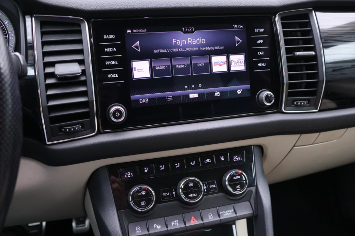 Škoda Kodiaq 2,0 TSI DSG 4x4 CZ Style 7Míst