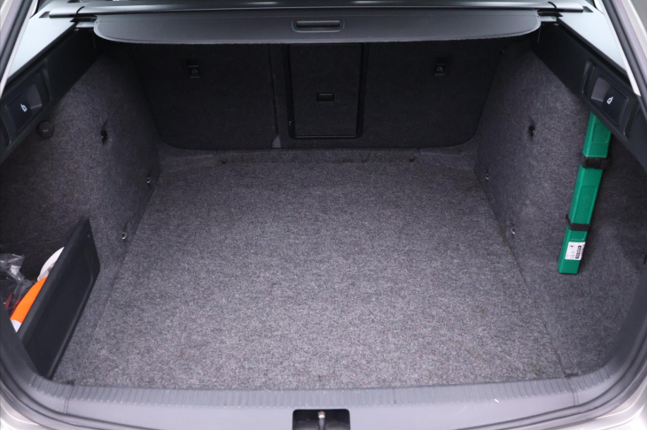Škoda Octavia 1,6 TDI Ambition klima Tempo