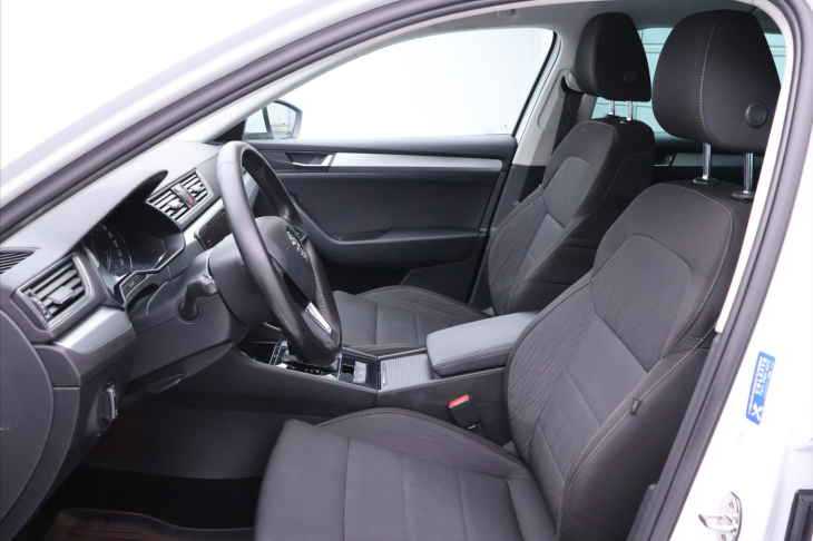 Škoda Superb 2,0 TDI 110kW DSG Ambition CZ